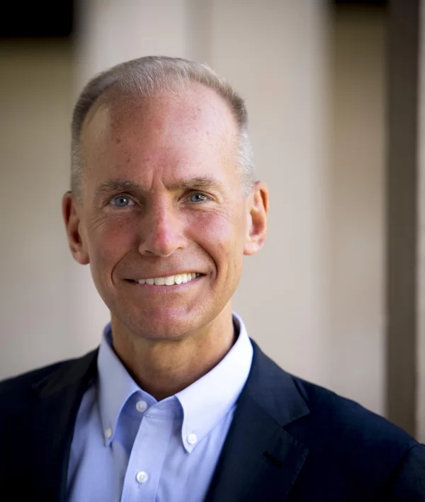 Dennis Muilenburg